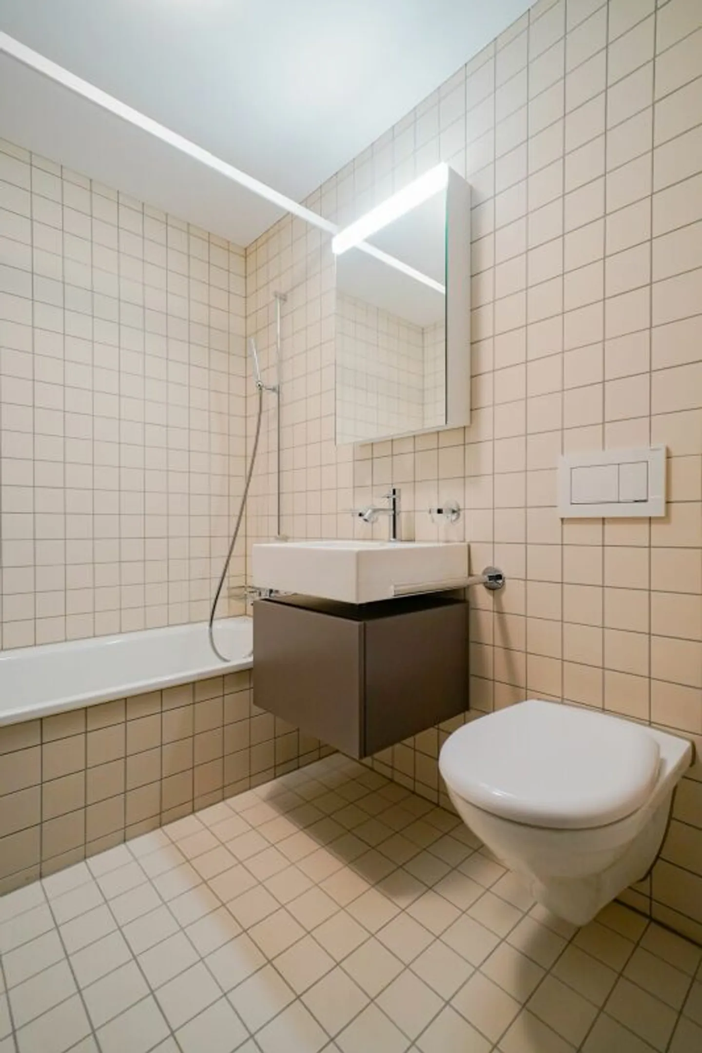 Appartement en rez-de-chaussée exclusif avec des possibilités d'utilisation polyvalentes - Photo 12 sur 13