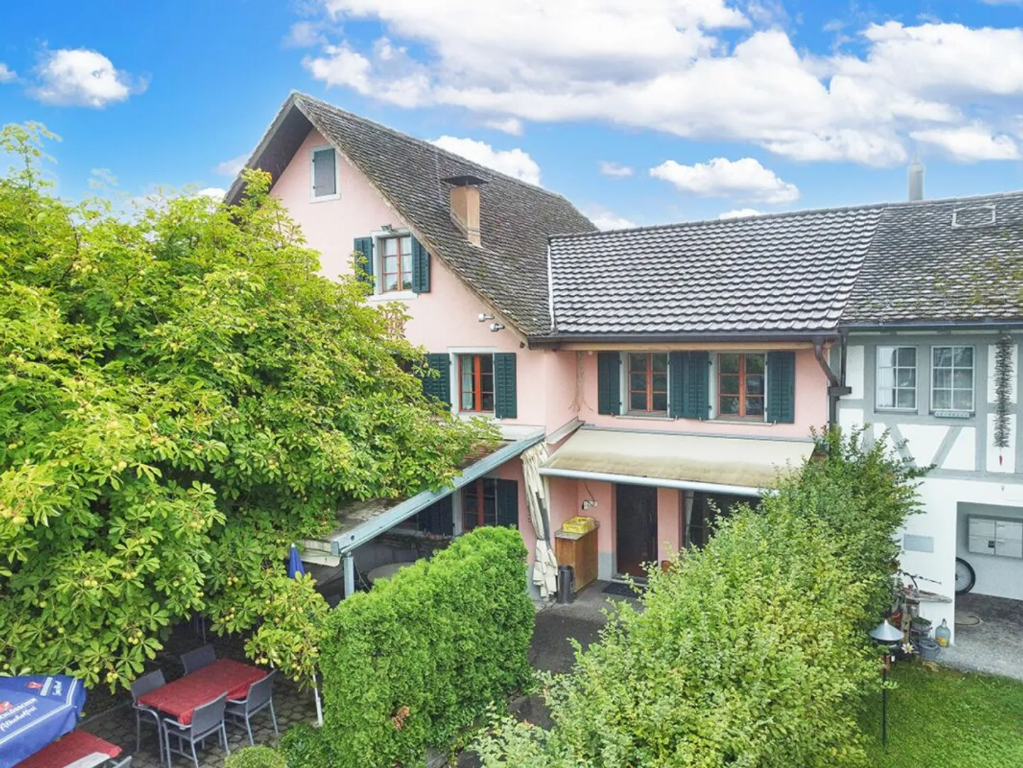 Charmant immeuble résidentiel et commercial avec potentiel - Photo 12 sur 13