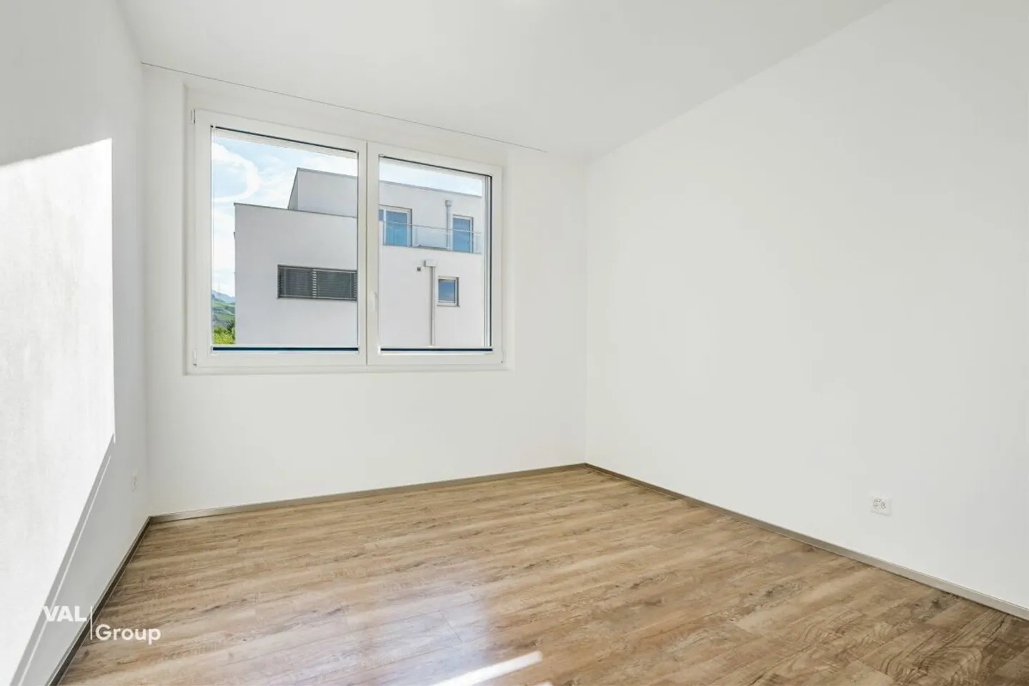 Modern Duplex with Mountain View - Photo 6 of 13