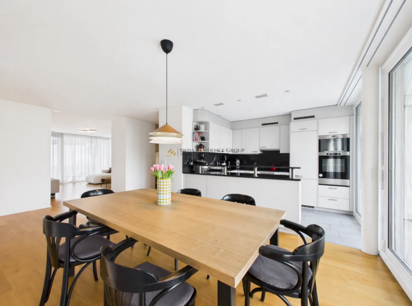 Geräumige Wohnung mit sonnigen Terrassen - Foto 4 von 13