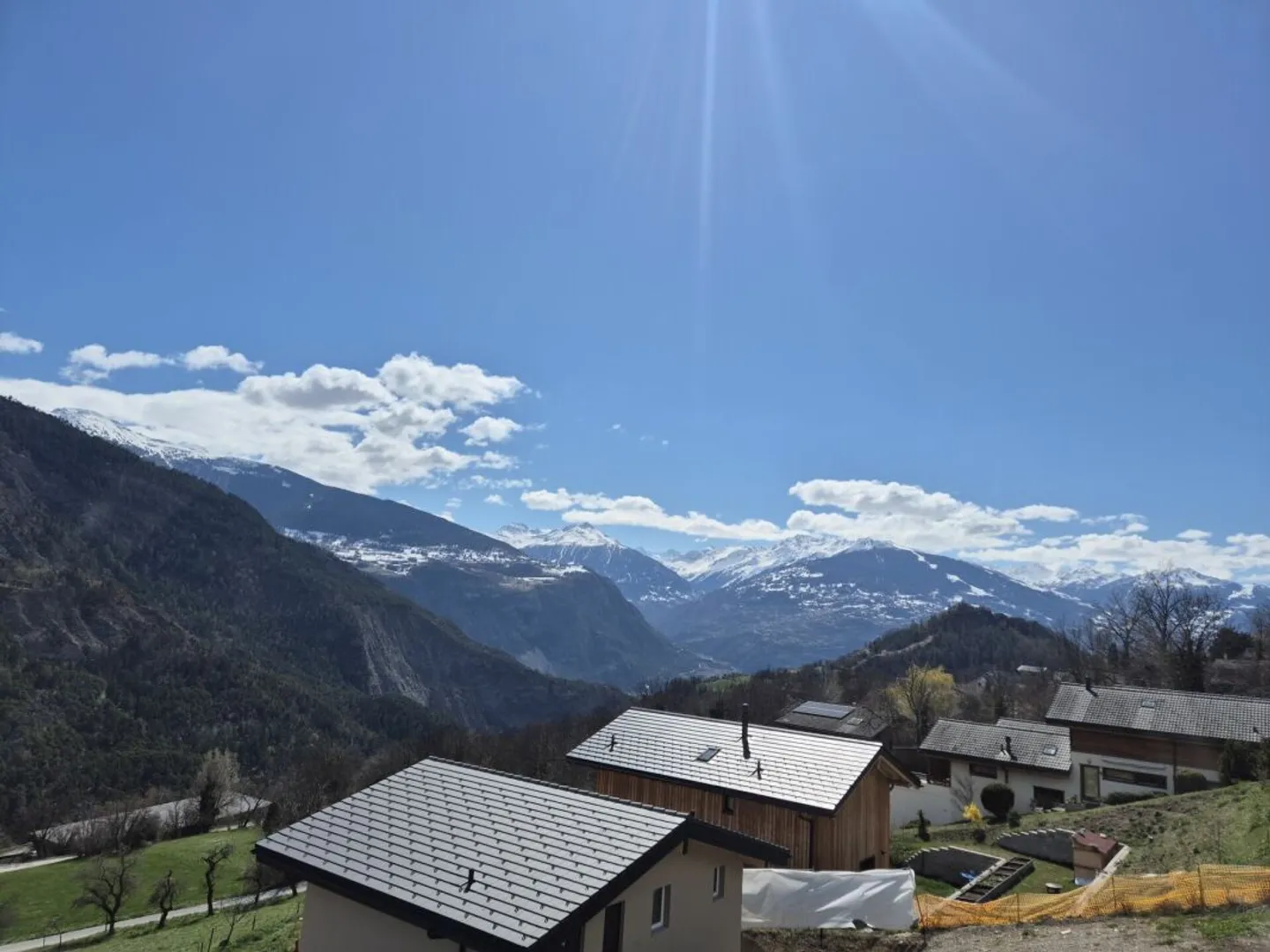 Magnifico attico di 4,5 stanze - Foto 4 di 10