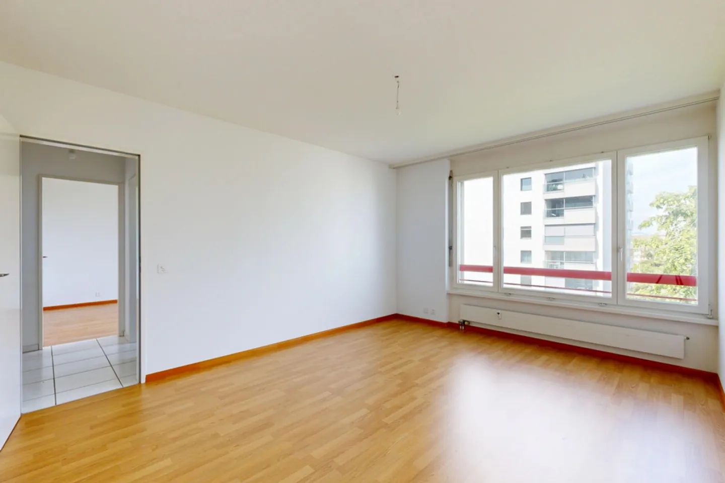 Charmant appartement sous les combles de 4,5 pièces à Allschwil - Photo 7 sur 12