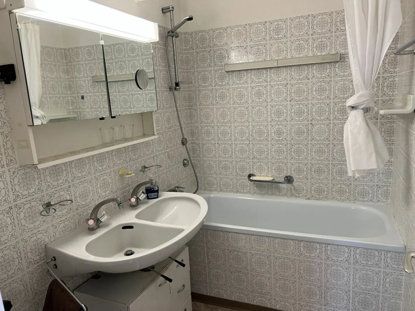 Appartement avec vue sur le lac - limité jusqu'au 30.06.2026 - Photo 7 sur 9