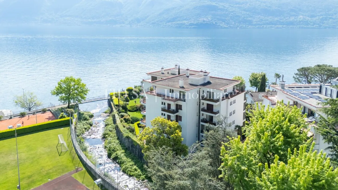 BRISSAGO - Appartamento con vista lago e accesso privato al lago - Foto 10 di 10
