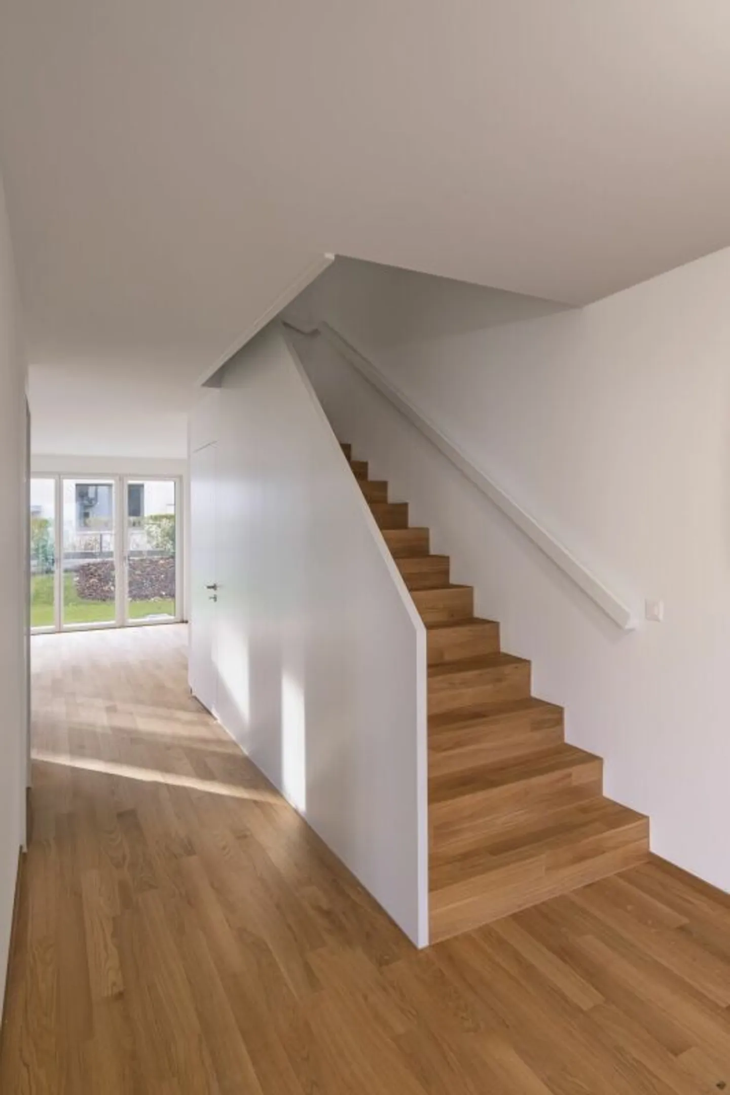 Ihr Rückzugsort im Herzen von Reinach: Maisonette mit eigenem Garten - Foto 8 von 13