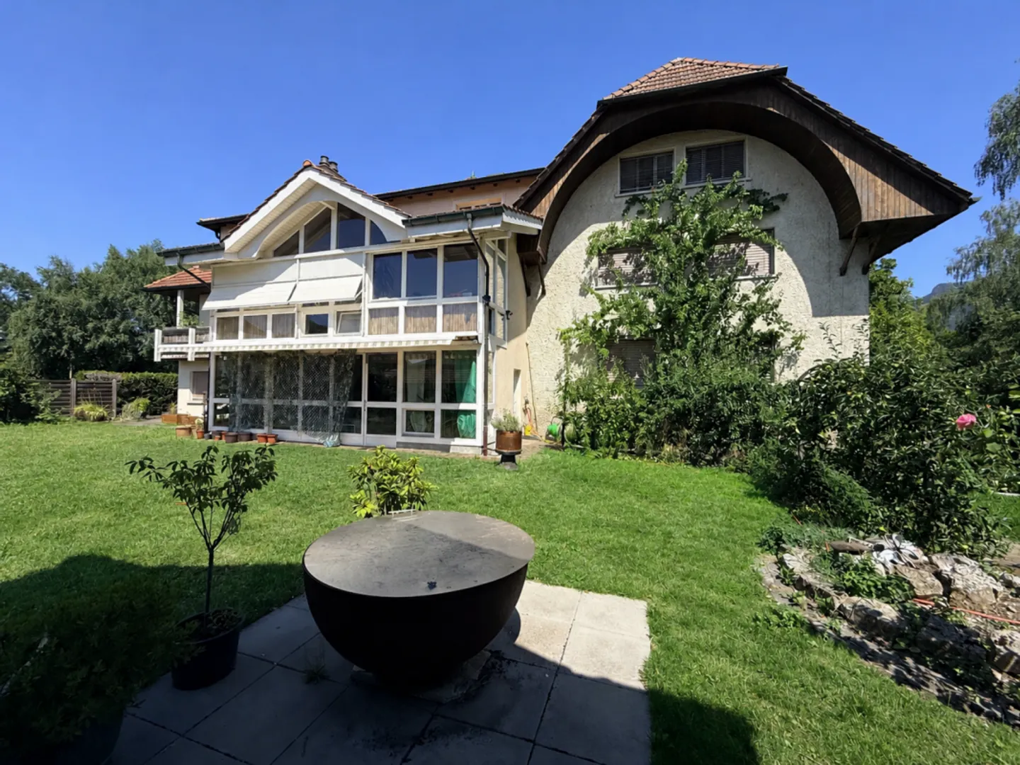 Investment property in Selzach/Altreu: Multi-family house with expansion reserve - Photo 1 of 13
