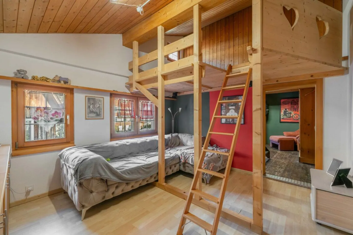 Incantevole Casa Familiare a Mitlödi - Foto 10 di 13