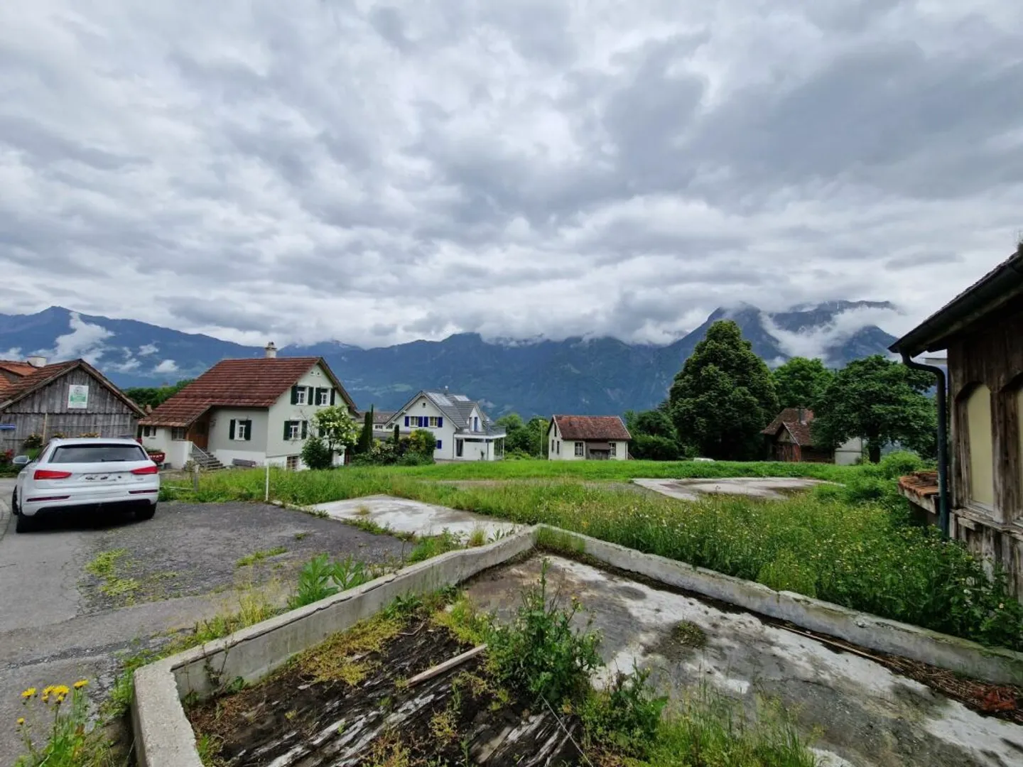 Grundstück mit verschiedenen Nutzungsmöglichkeiten - Foto 4 von 6