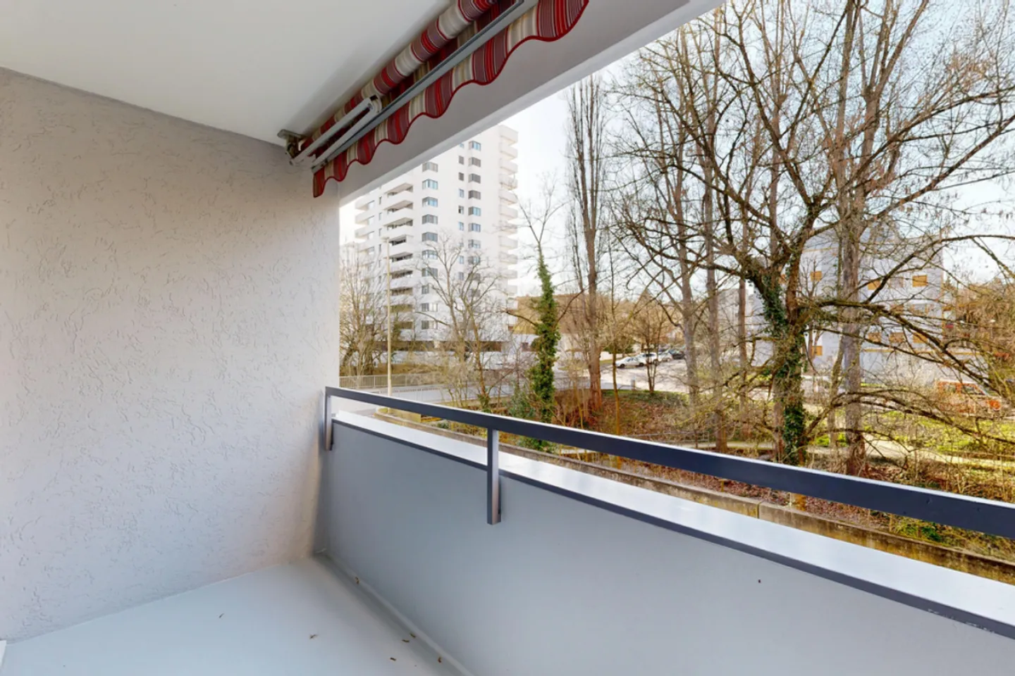 Appartamento centrale vicino a Migros Gorenmatt - Foto 3 di 11