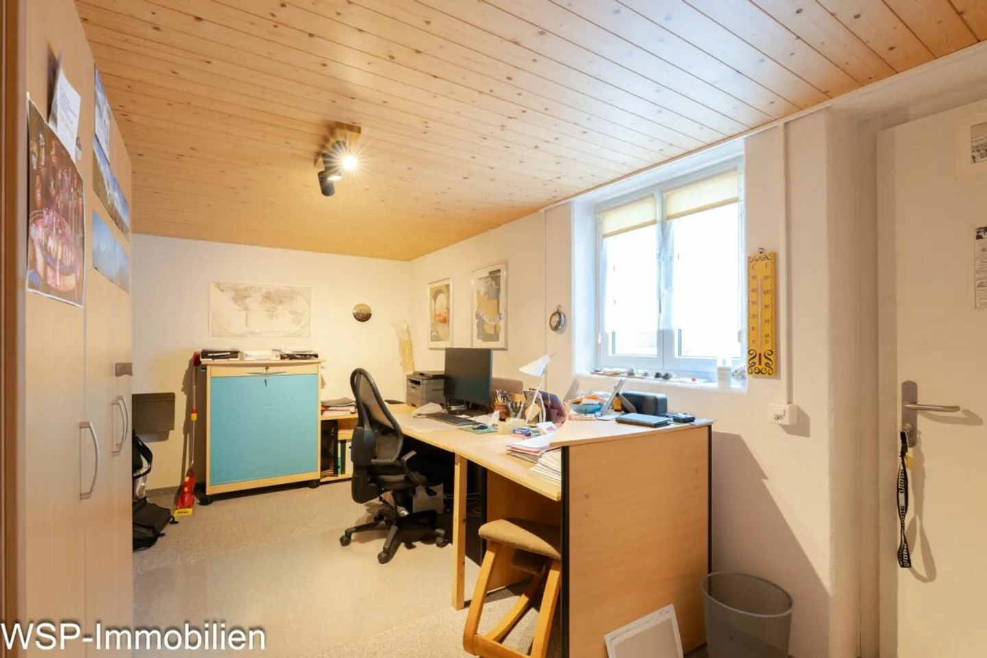 Detached House in Country House Style - Photo 10 of 11