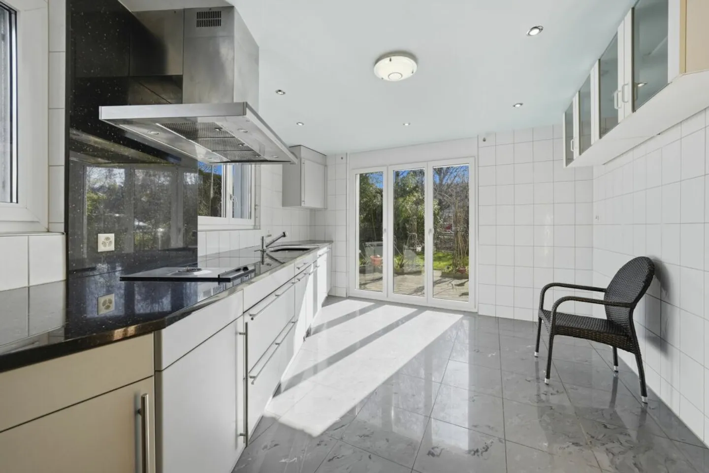 Geräumiges Familienhaus in Wittenbach - Foto 9 von 13