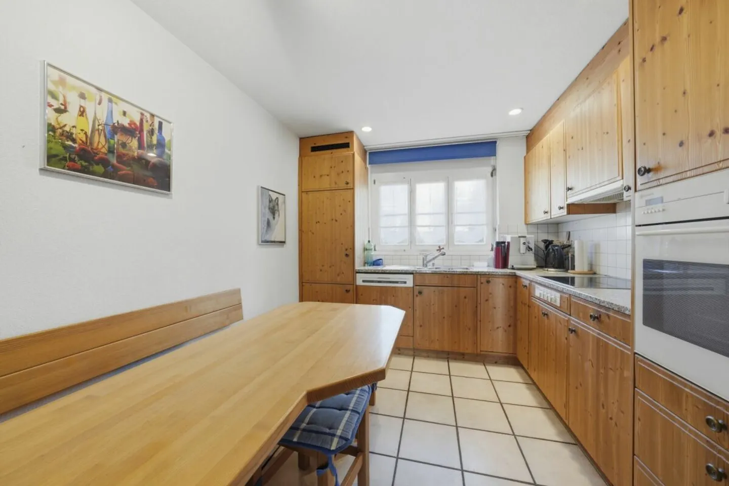 Arrive and feel good - 5.5-room garden apartment with sunny seating area and charm - Photo 8 of 13