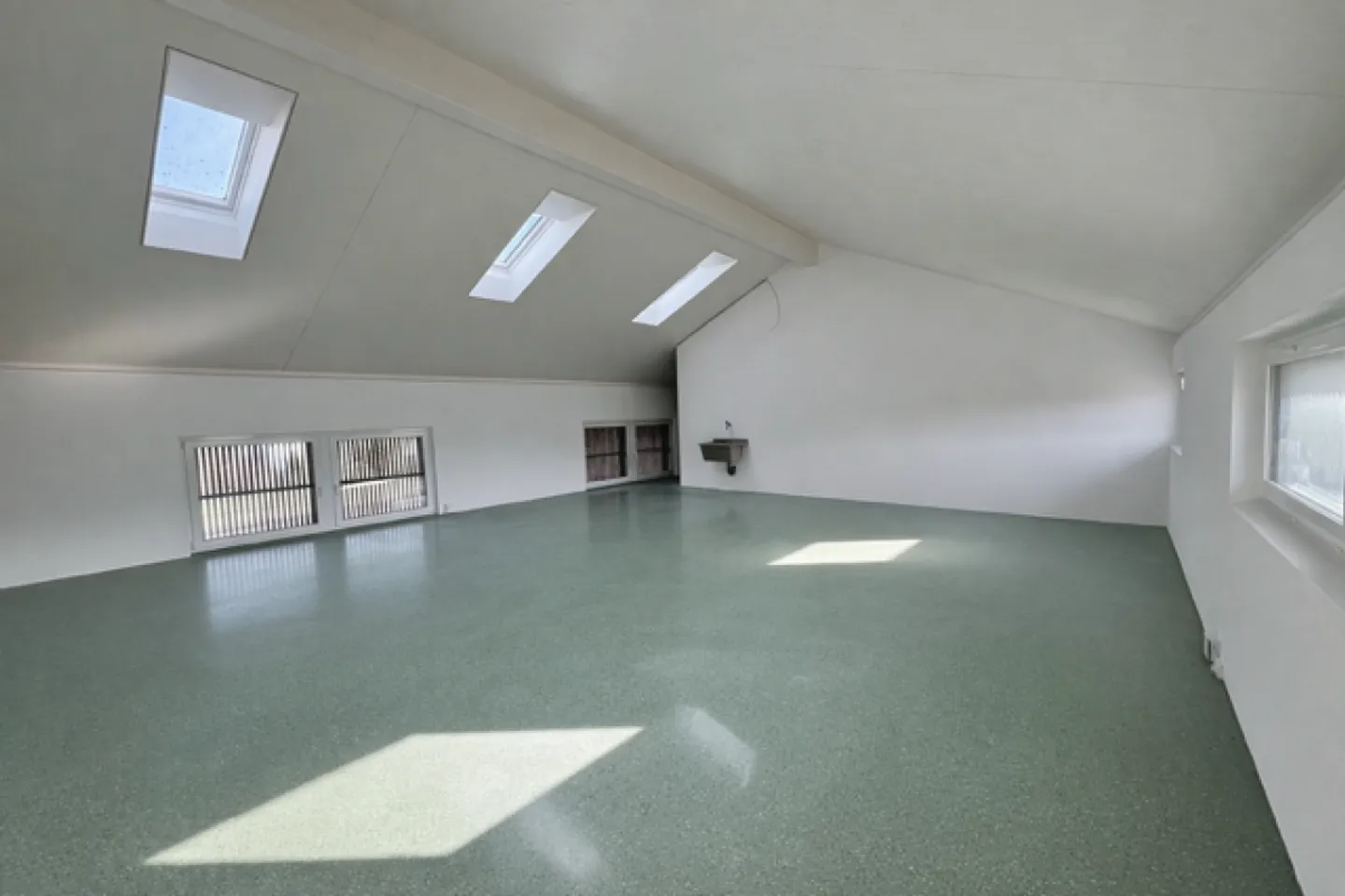 Geräumiger Gewerberaum - Foto 4 von 6