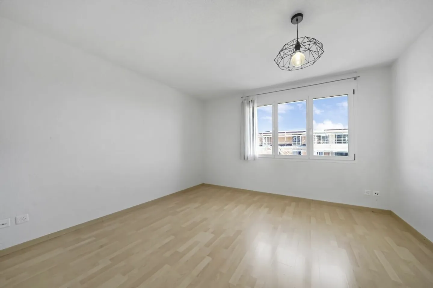 Merveille d'espace - Belle maison de 5,5 pièces au bord tranquille de l'Aare - Photo 8 sur 13