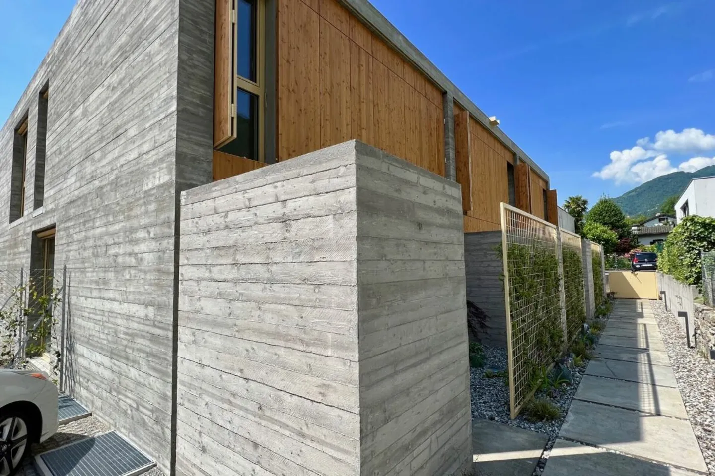 Single-family/Terraced House with Garden and 2 Parking Spaces - Photo 8 of 13