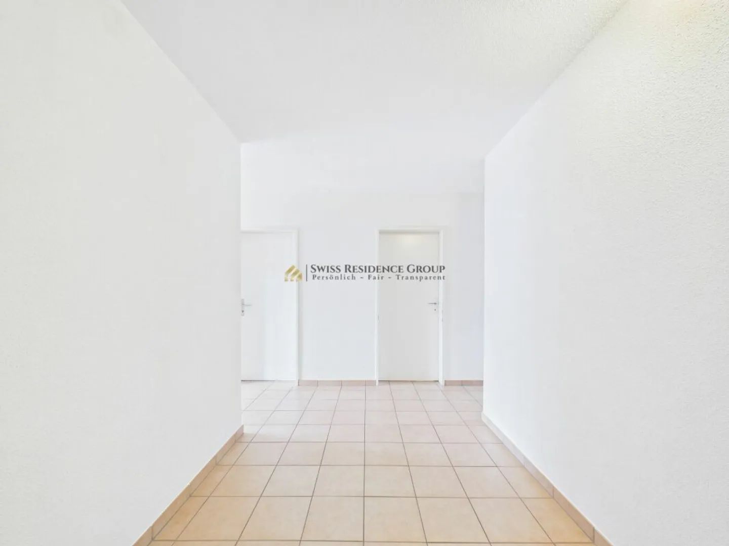 Familienfreundliches Wohnen mit viel Potenzial in Adligenswil - Photo 3 of 13