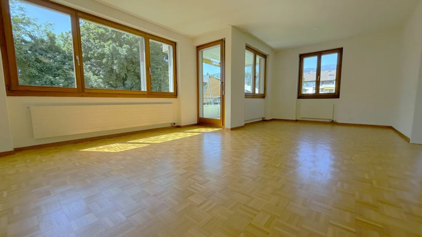 A renovated and bright 3.5 room apartment in a quiet location in Solothurn - Photo 8 of 13