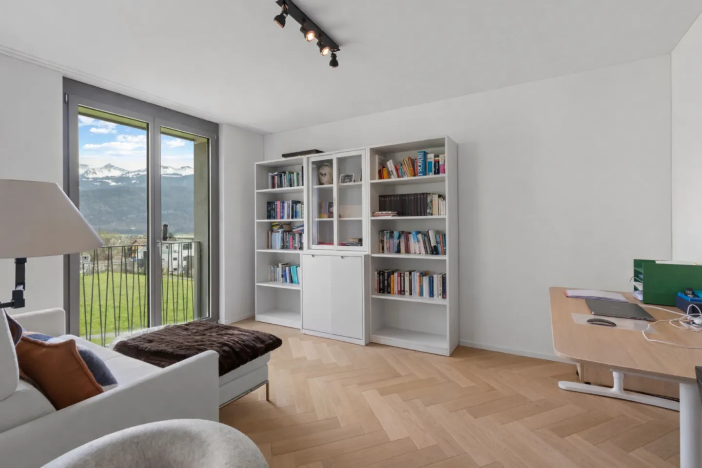 Modernes Apartment mit Seeblick - Foto 6 von 9