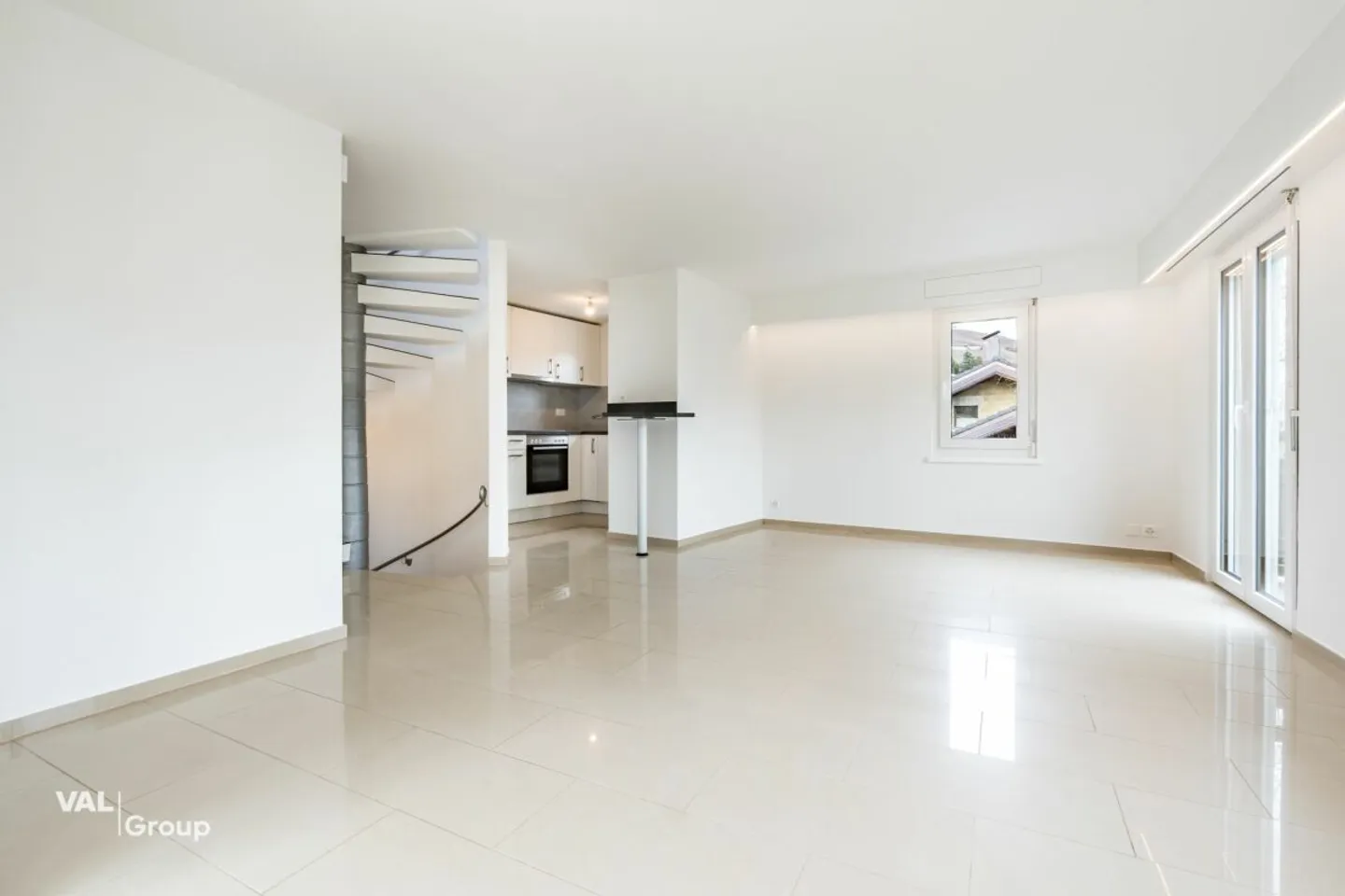 Charmante maison rénovée - Photo 4 sur 13