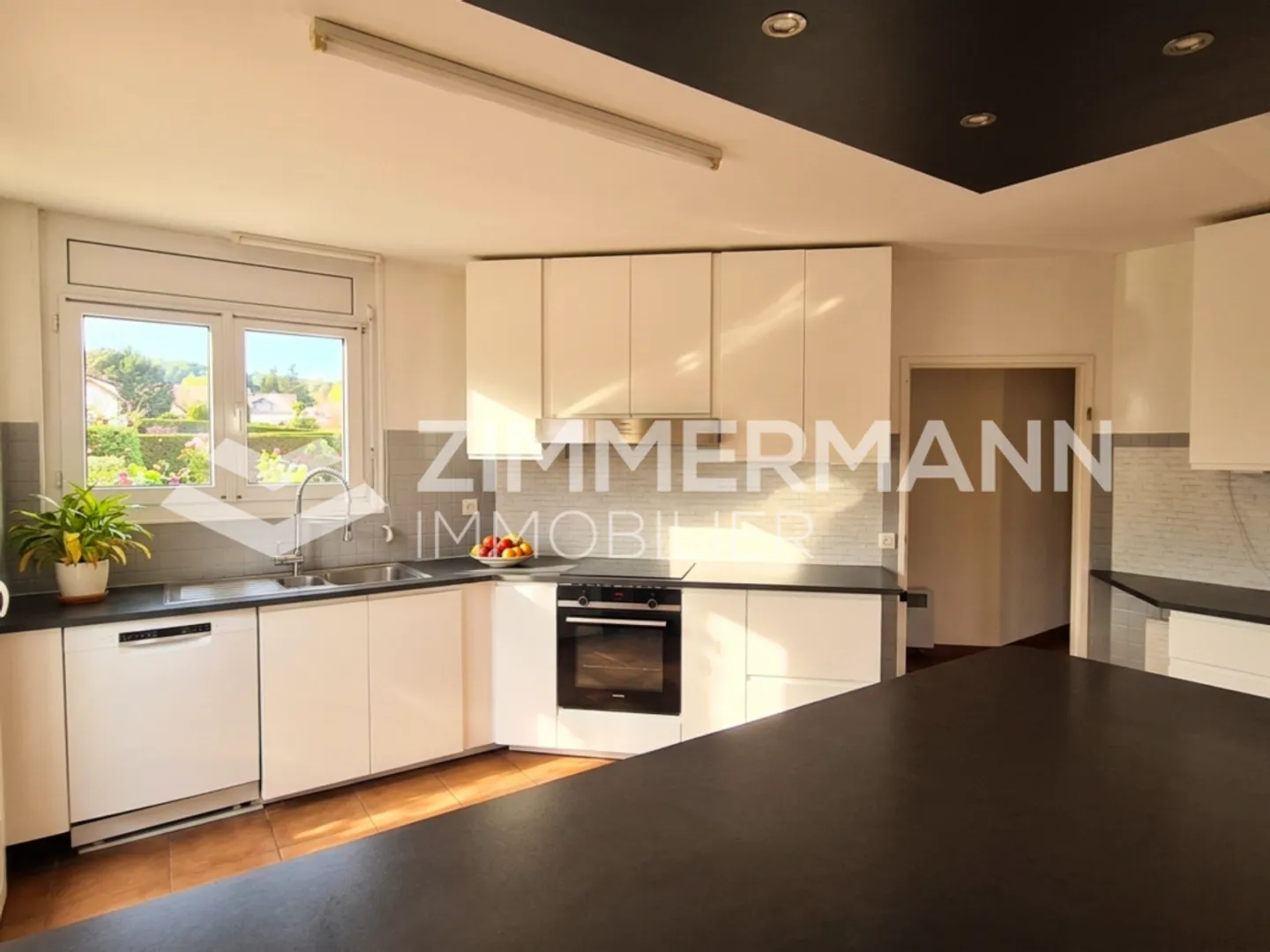 Villa 6.5 rooms of 210 m² - Photo 6 of 13