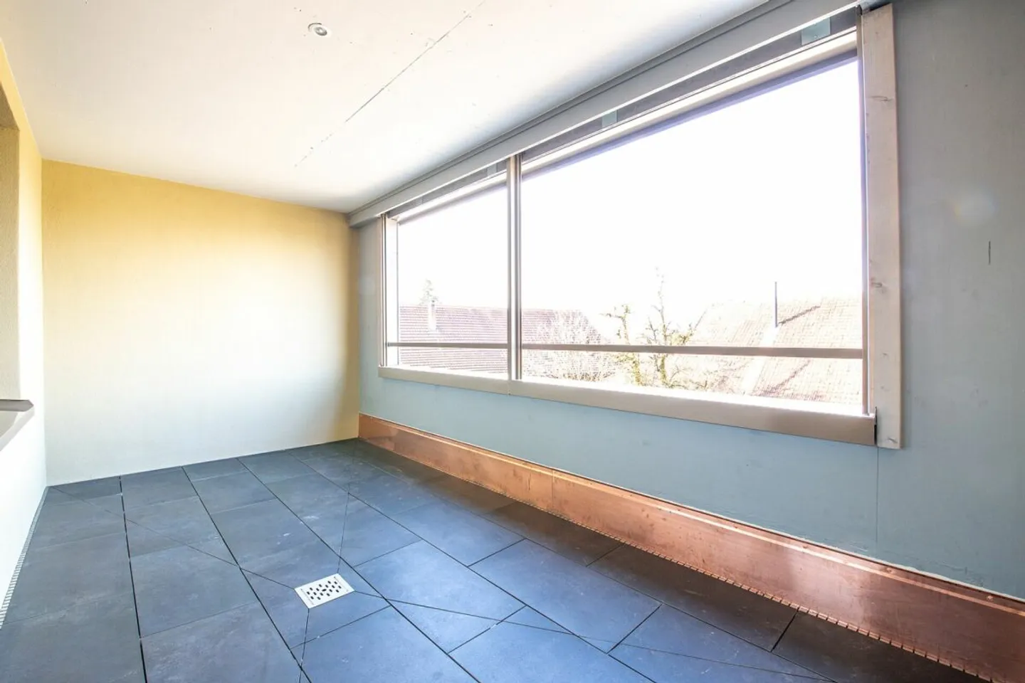 Appartement en Attique Moderne au Cœur de Nänikon - Photo 9 sur 11