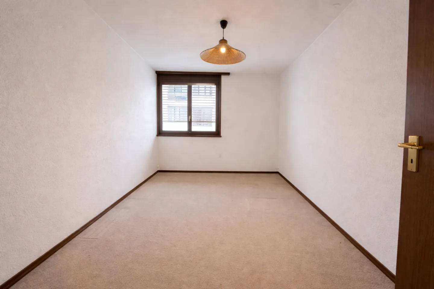 QUIET | FAMILY FRIENDLY | NEAR AARAU - Photo 5 of 10