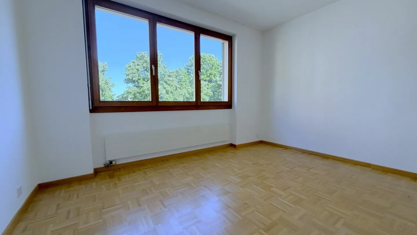 A renovated and bright 3.5 room apartment in a quiet location in Solothurn - Photo 9 of 13