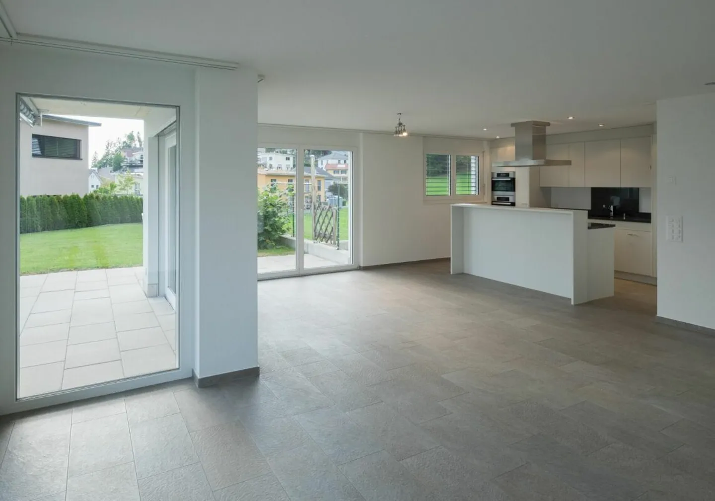 Ici, vous vivez gratuitement ! - Photo 3 sur 10