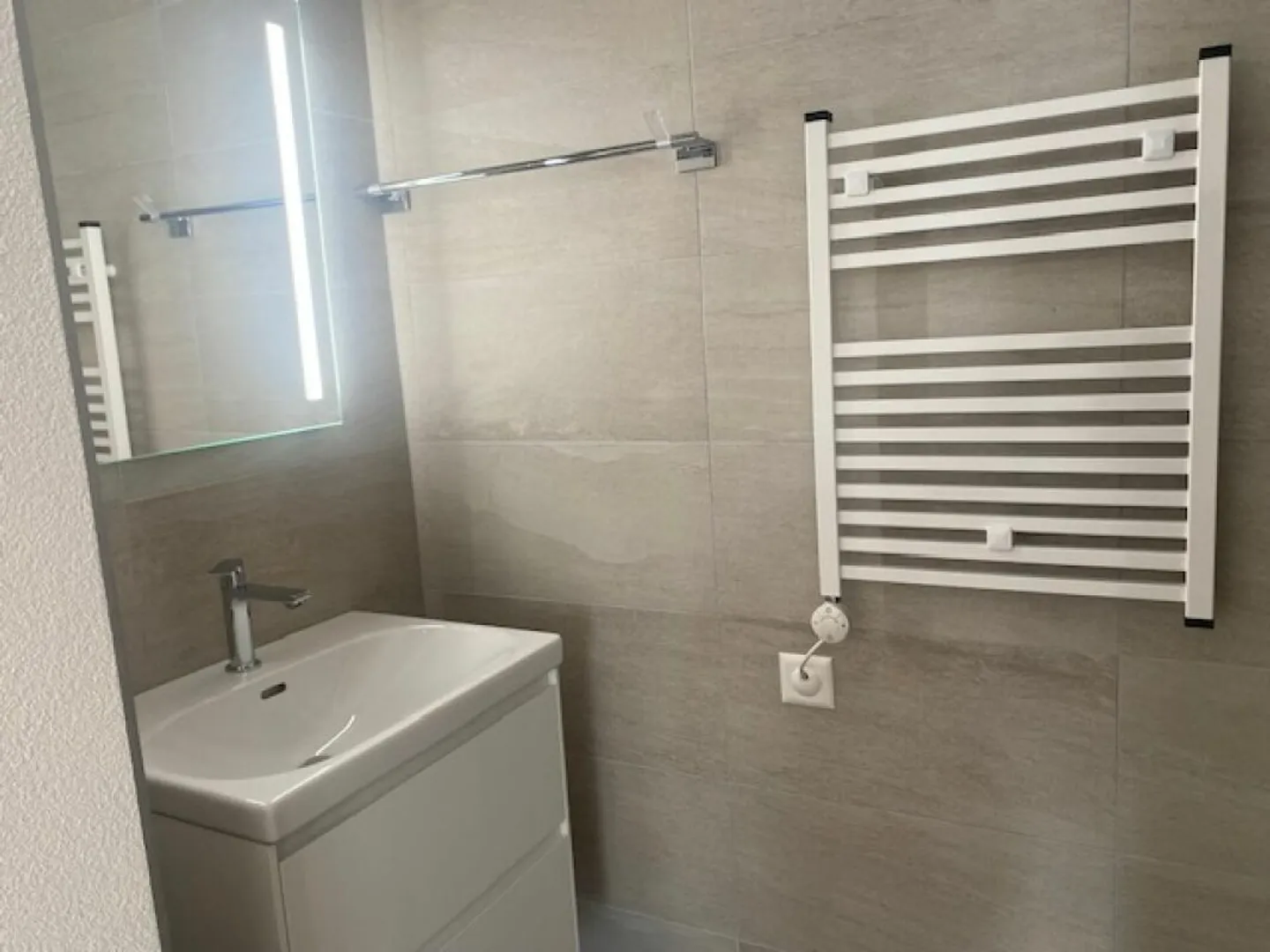 New Attic Sion - Photo 7 of 7