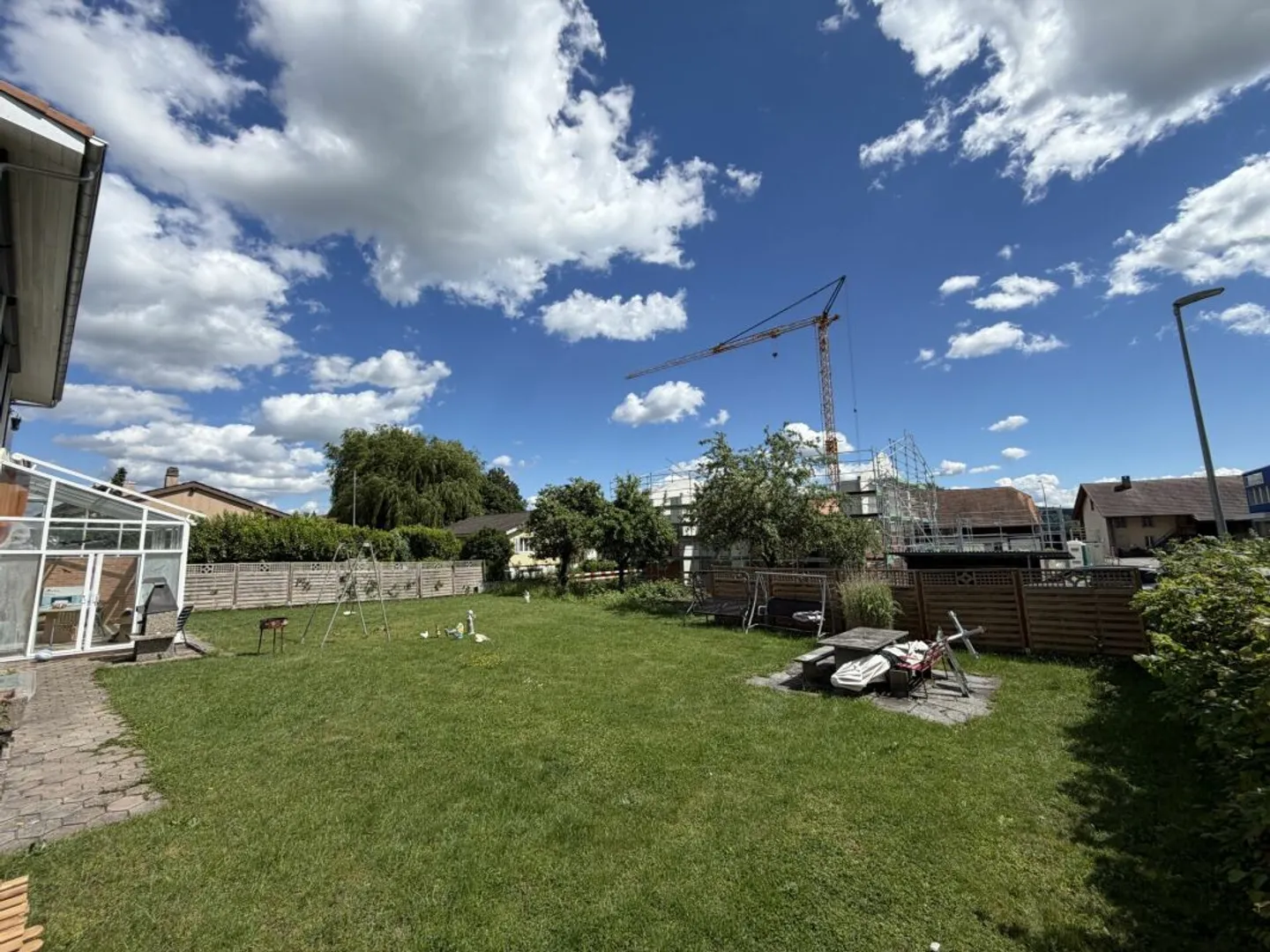 Terreno attraente con progetto e permesso di costruzione a Meinisberg - Foto 2 di 6
