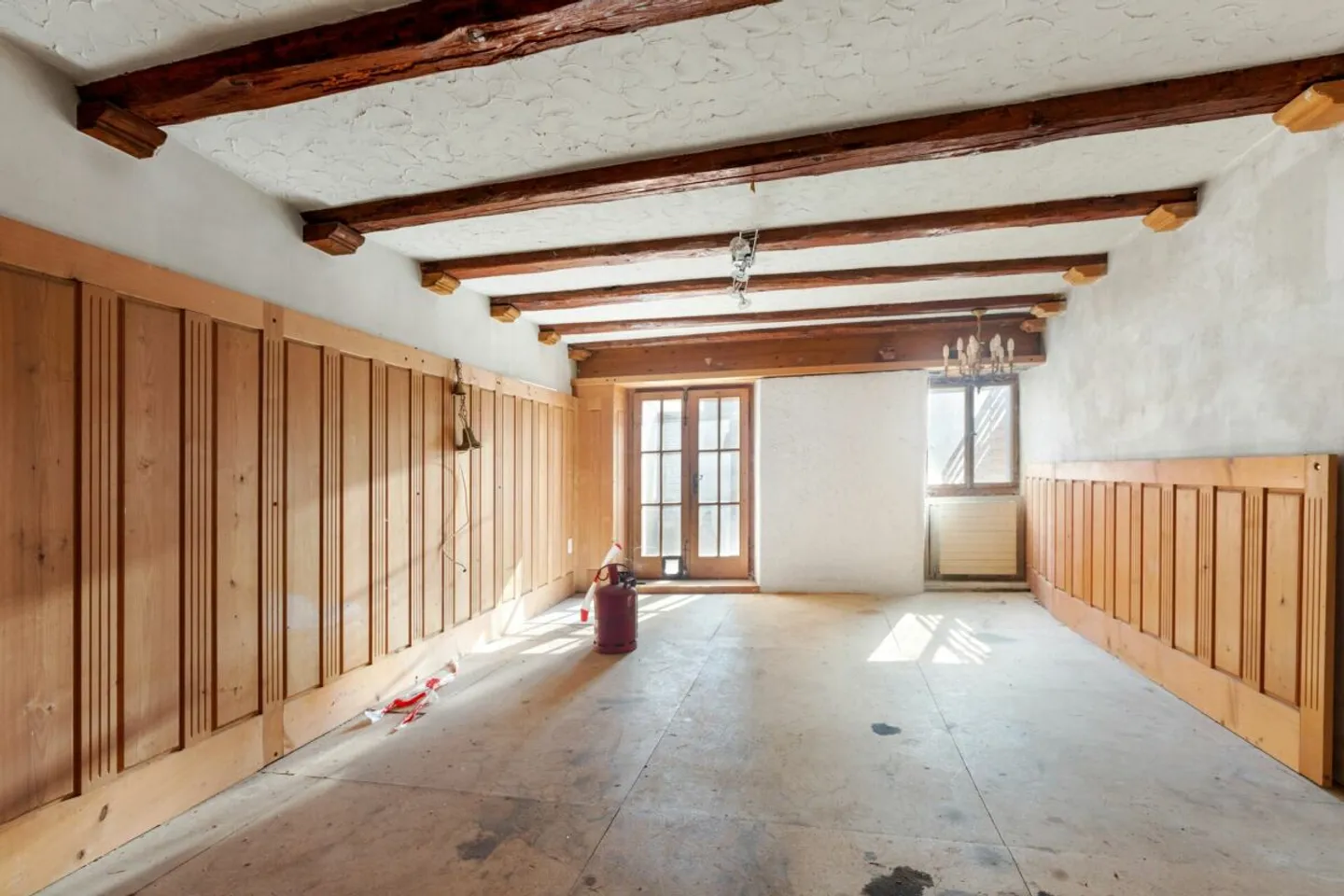 Casa a schiera di 6 stanze da ristrutturare con potenziale di ampliamento - Foto 6 di 13
