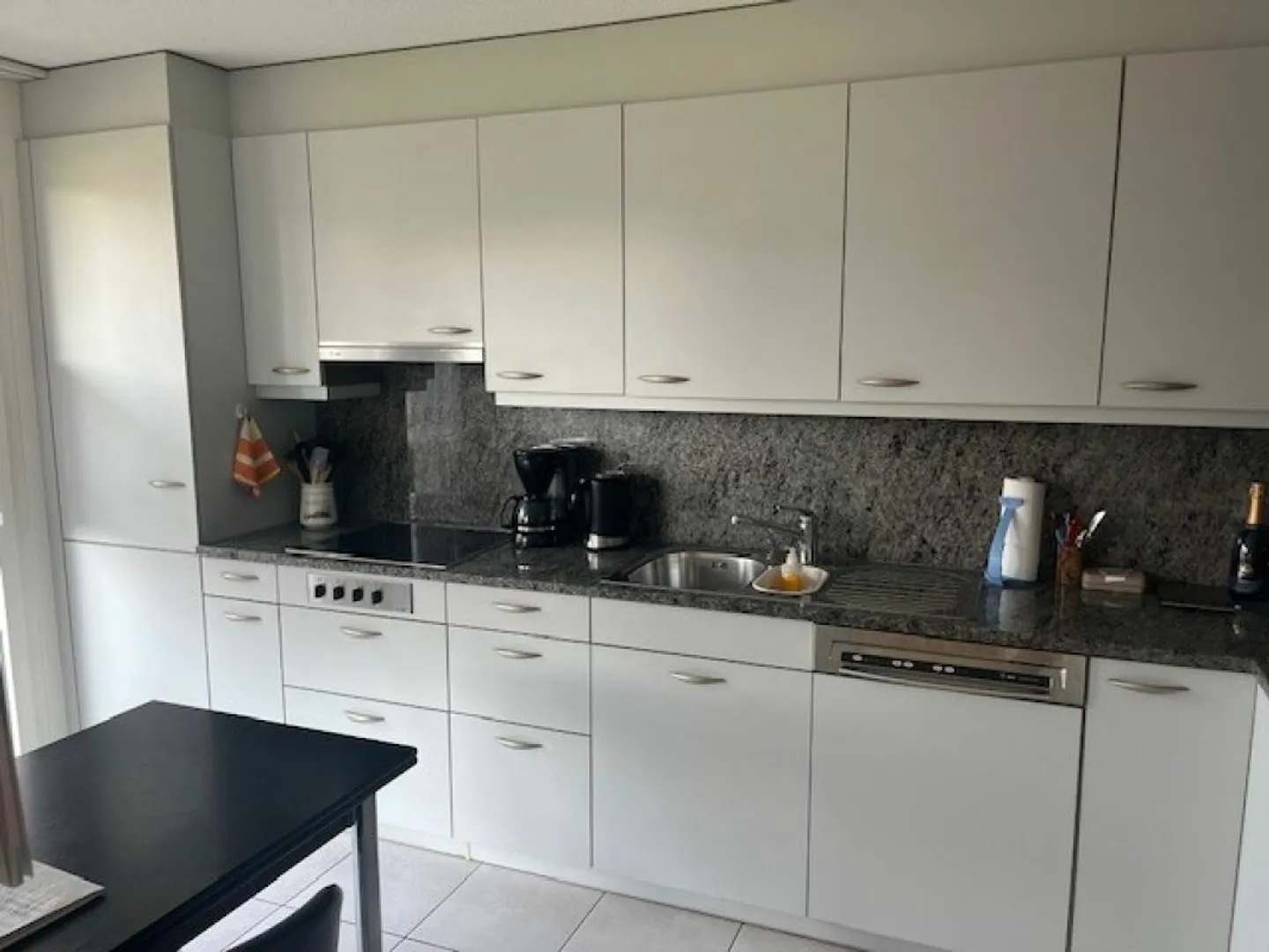 Attraktive 4.5-Zimmer-Wohnung im 1. OG in Rotkreuz - Photo 3 of 13