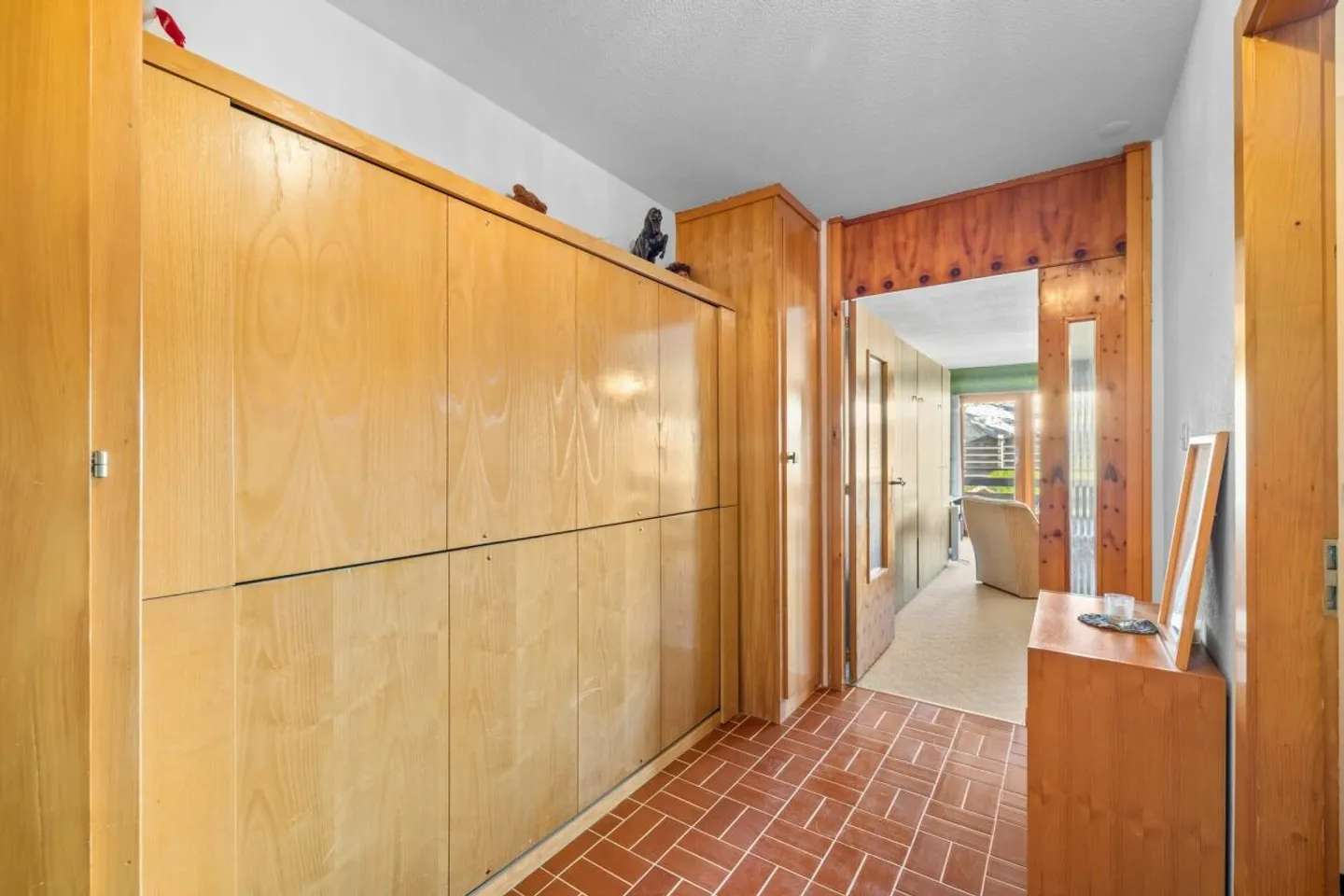 Ski-in/Ski-out Apartment - Photo 9 of 13