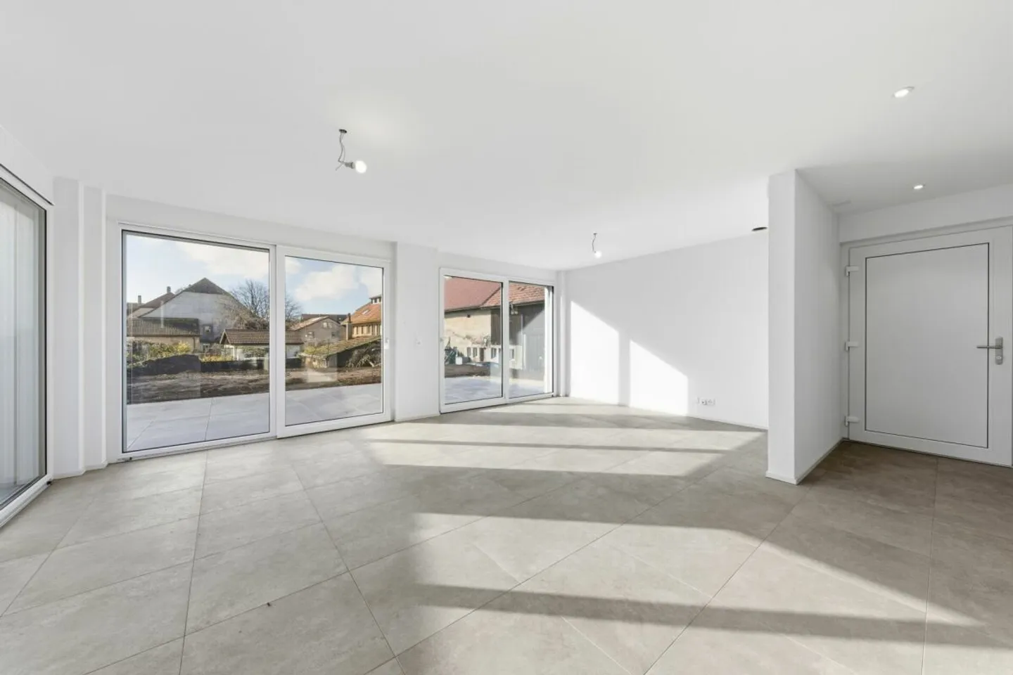 Schöne neue Einzelvilla mit 5,5 Zimmern! - Foto 3 von 13