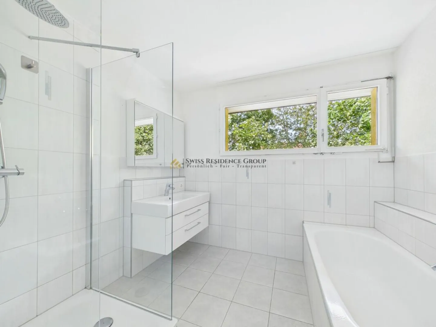 Grosszügige 5-Zimmer-Wohnung im Grünen - stilvolles Wohnen in Riehen - Photo 13 of 13