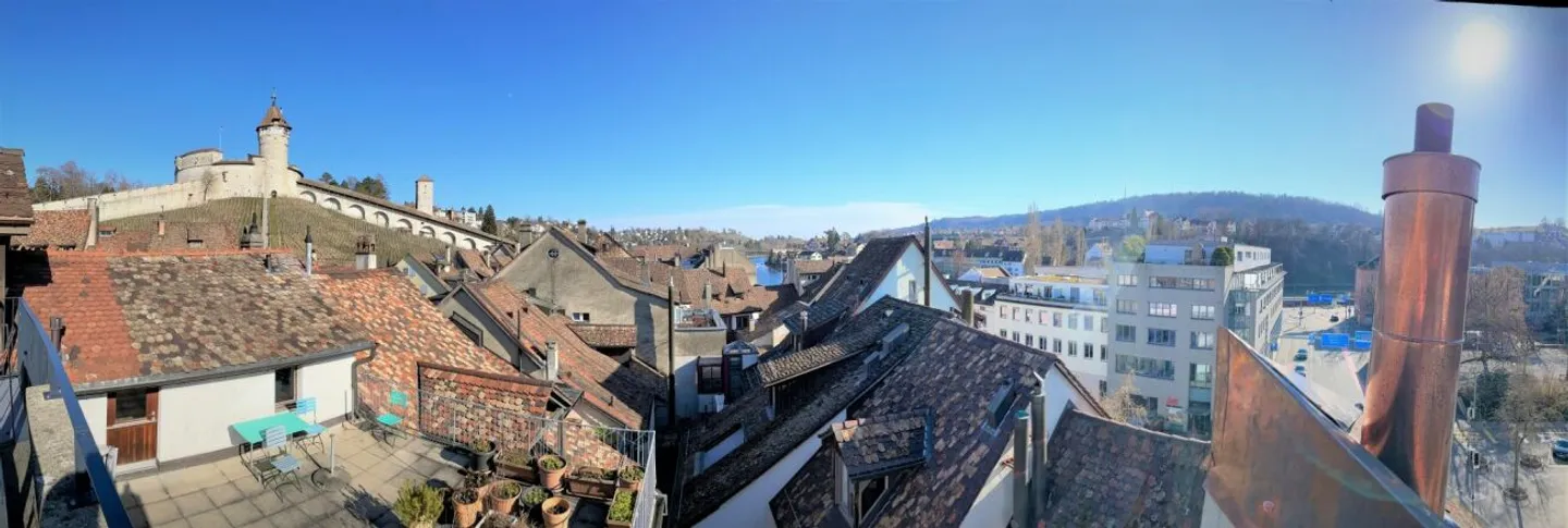 Moderne Duplex-Wohnung mit Terrasse - Foto 3 von 13