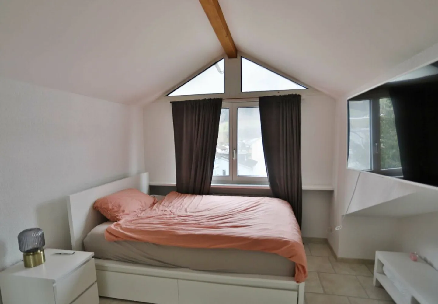 Vermietete Dachwohnung an zentraler Lage - Foto 3 di 5