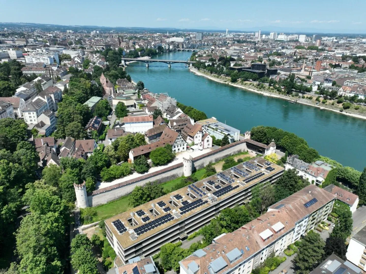 Living in the St. Alban Valley 5.5-room garden apartment - Photo 4 of 13