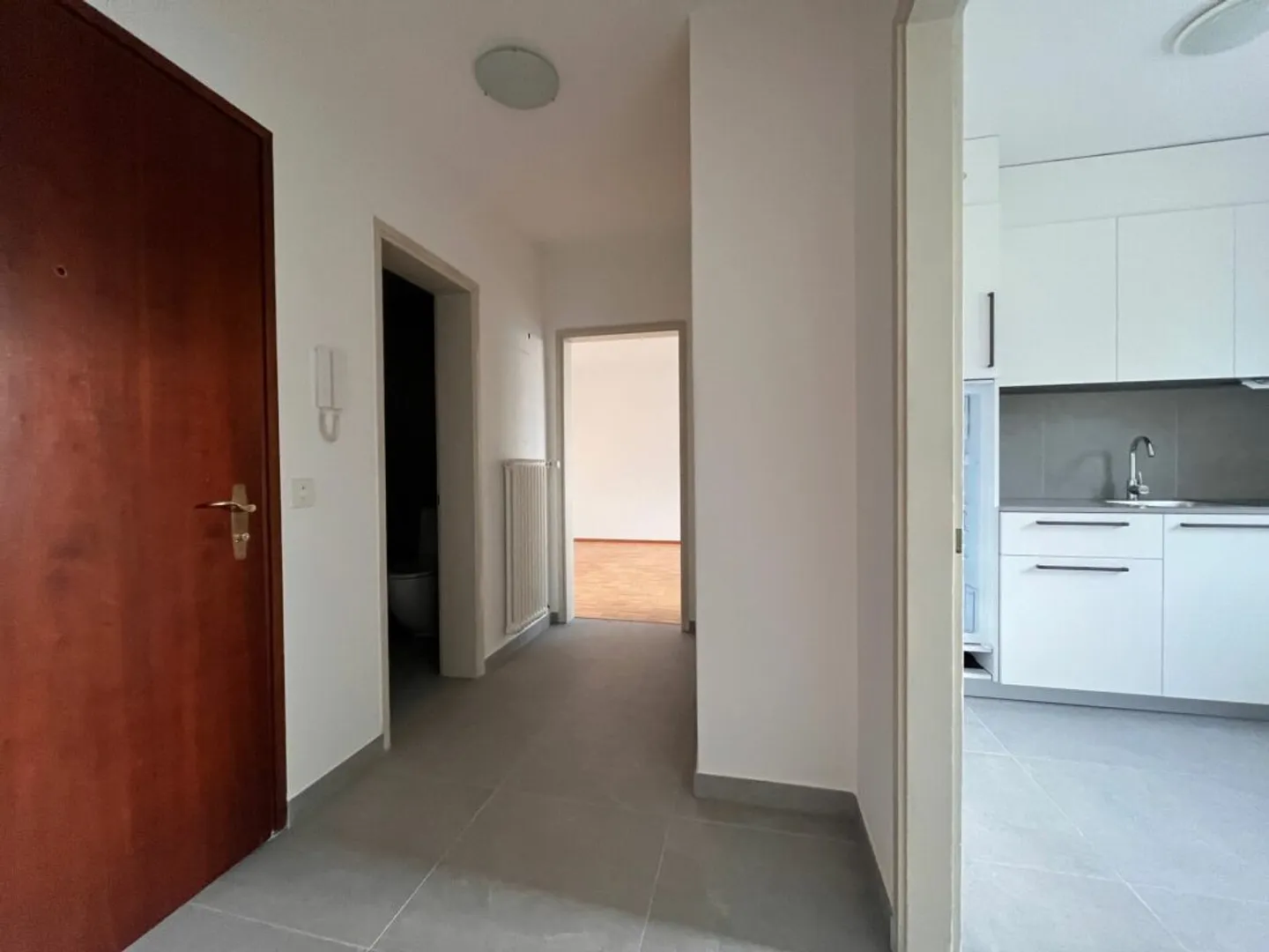TENERO CENTRO - Zu vermietende Wohnung mit 2,5 Zimmern - Foto 5 von 11