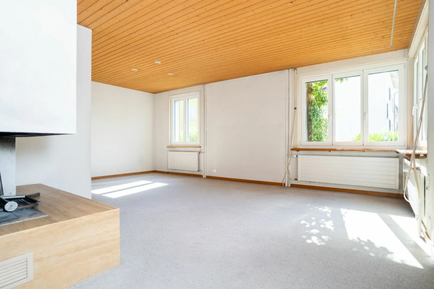 Charmantes 5.5 Zimmer Reihen-Eckhaus an toller Lage - Photo 4 of 13
