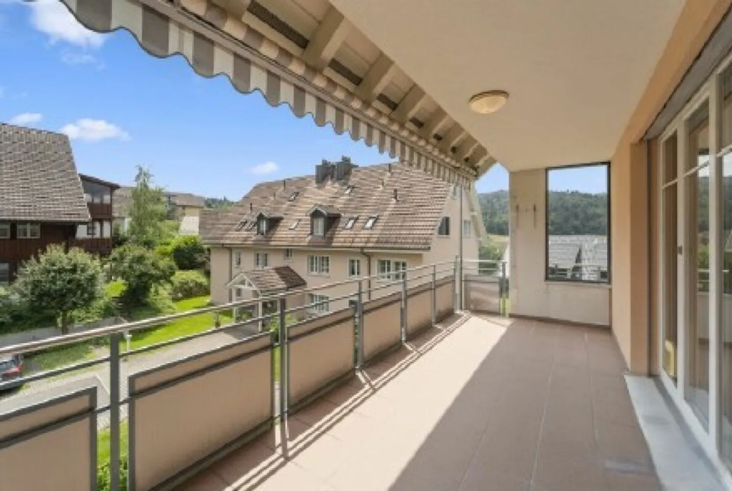 La tua nuova casa - appartamento luminoso e accogliente di 4,5 stanze nel cuore di Elgg - Foto 13 di 13