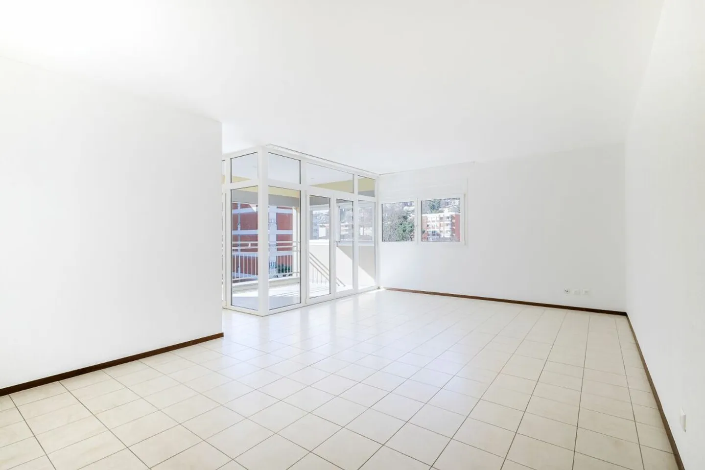Helles Apartment in strategischer Lage in Lugano - Foto 13 von 13