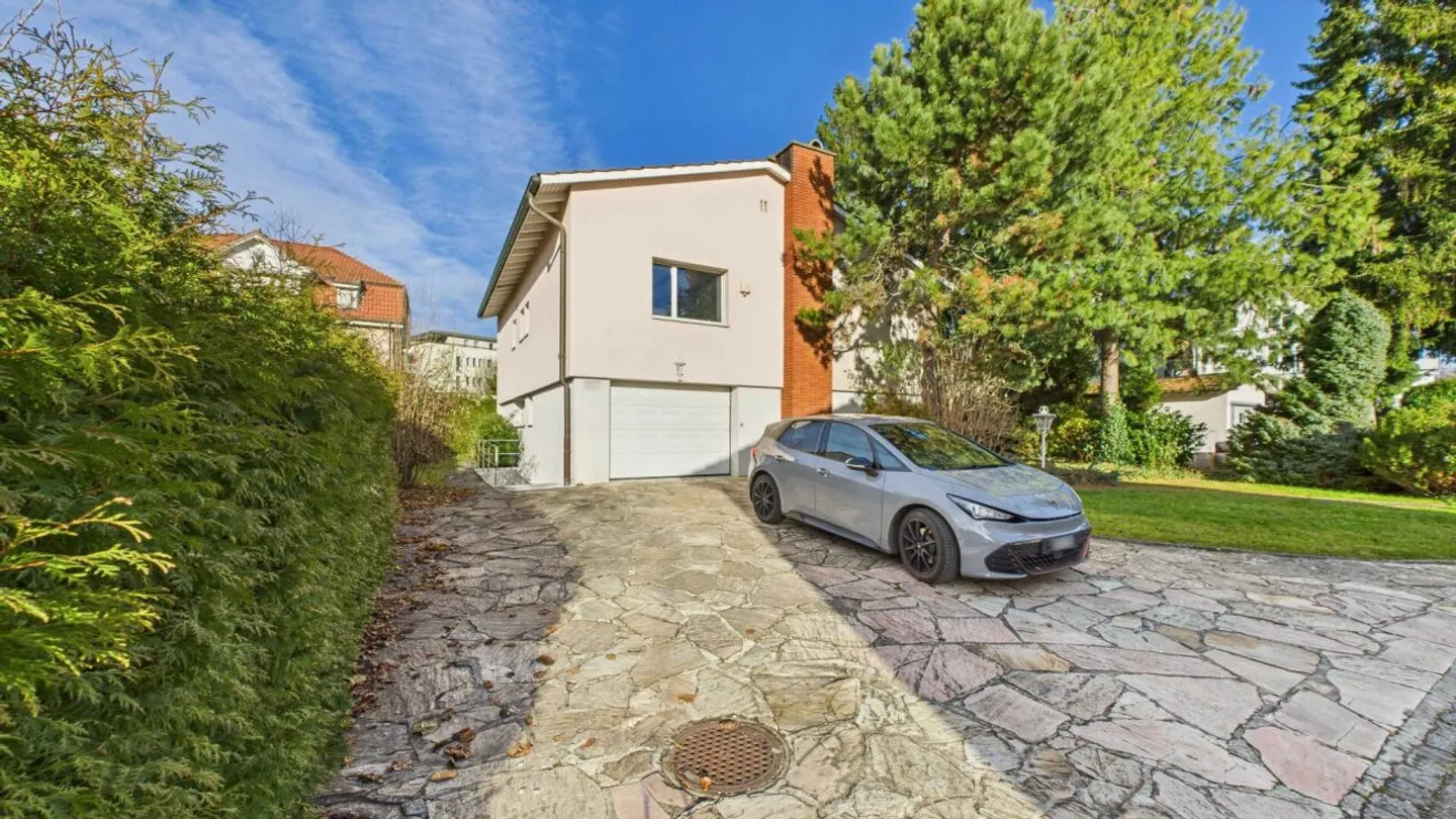 Casa indipendente nel quartiere sud - Foto 3 di 9