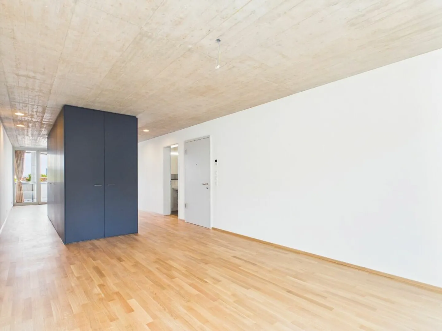 Modernes Apartment in Basel - Foto 1 von 13