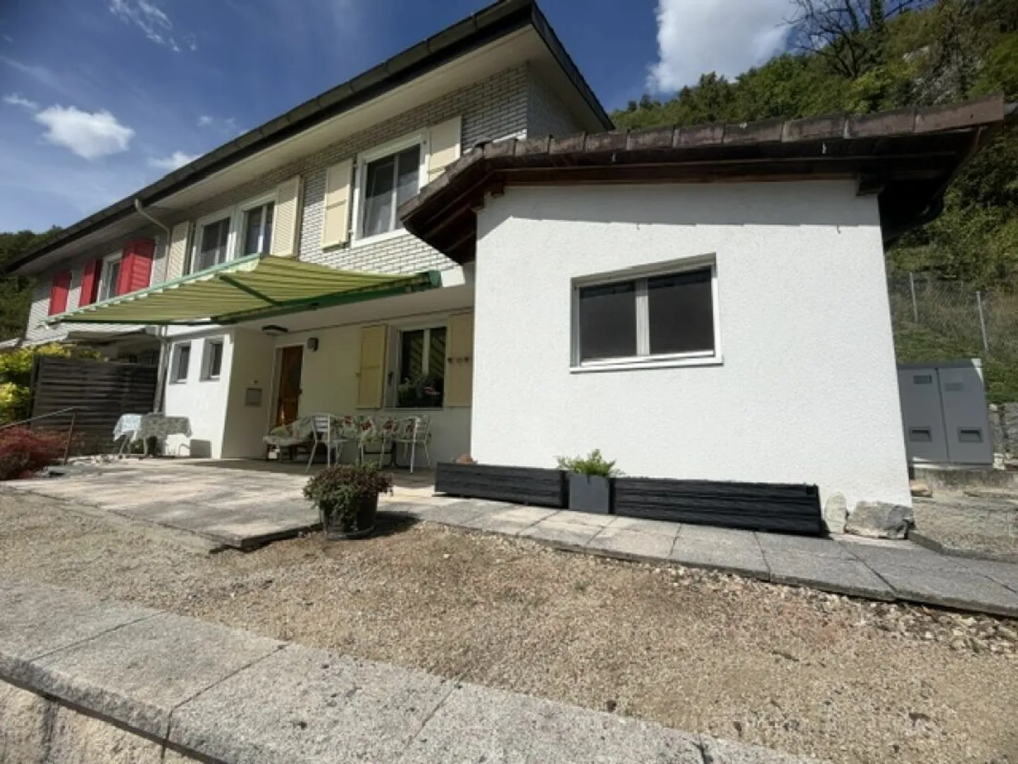 4.5 room semi-detached house - Photo 2 of 13