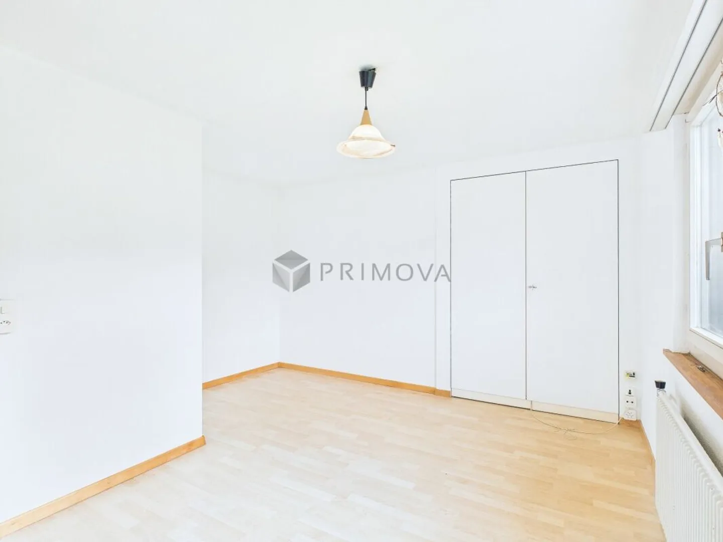 Double Family House in a Quiet Location. Your Home with Plenty of Room for Ideas! - Photo 5 of 9