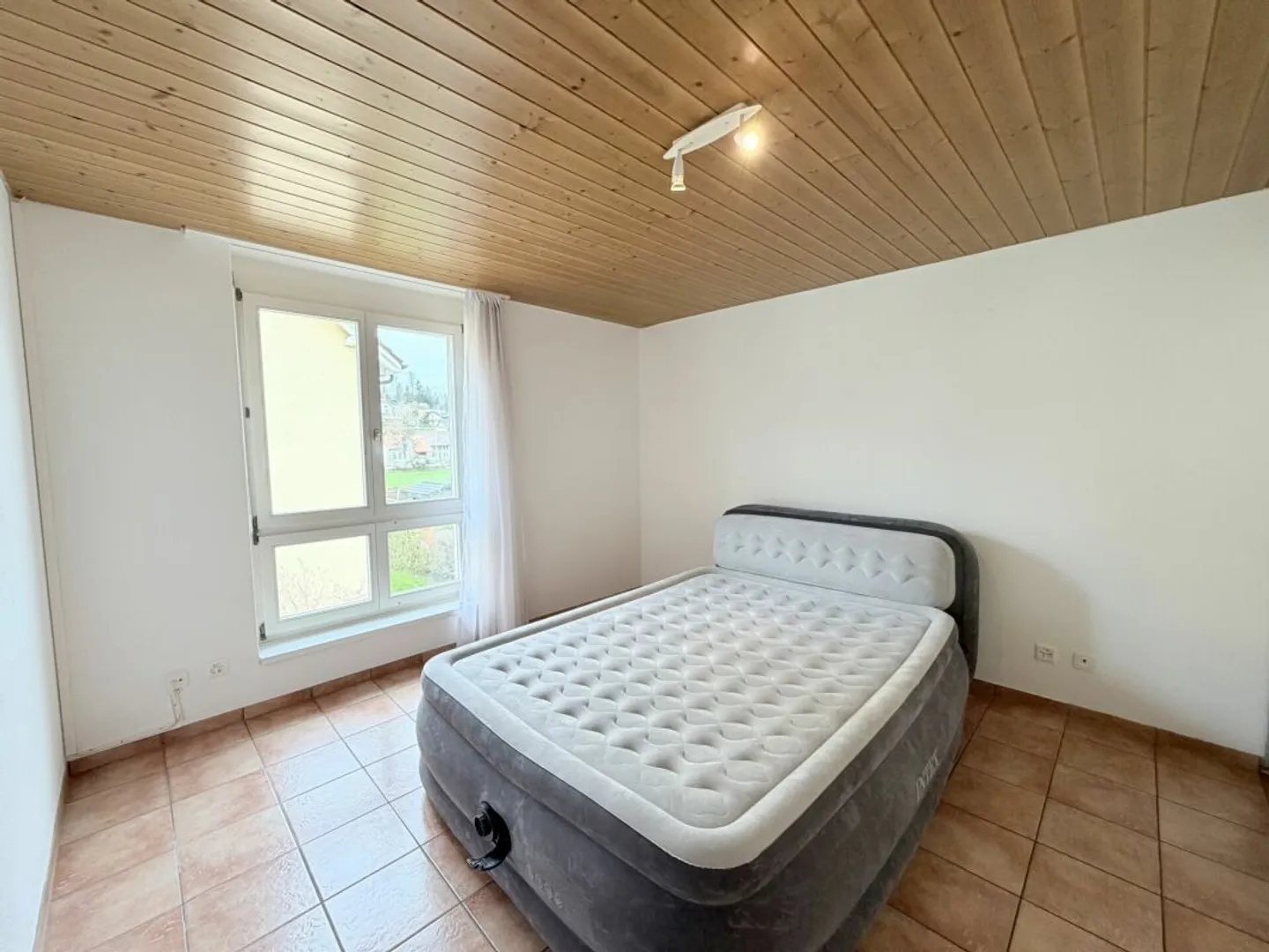 La tua nuova casa: casa bifamiliare di 6,5 stanze con giardino d'inverno - Foto 6 di 13