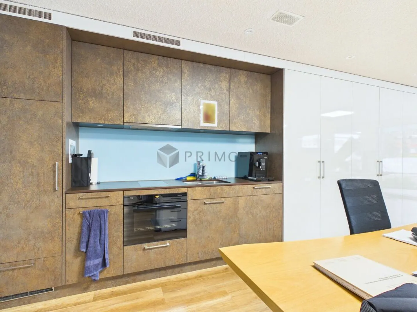 Modern office and commercial space in Minergie-Eco standard in a central location in Wädenswil - Photo 2 of 8