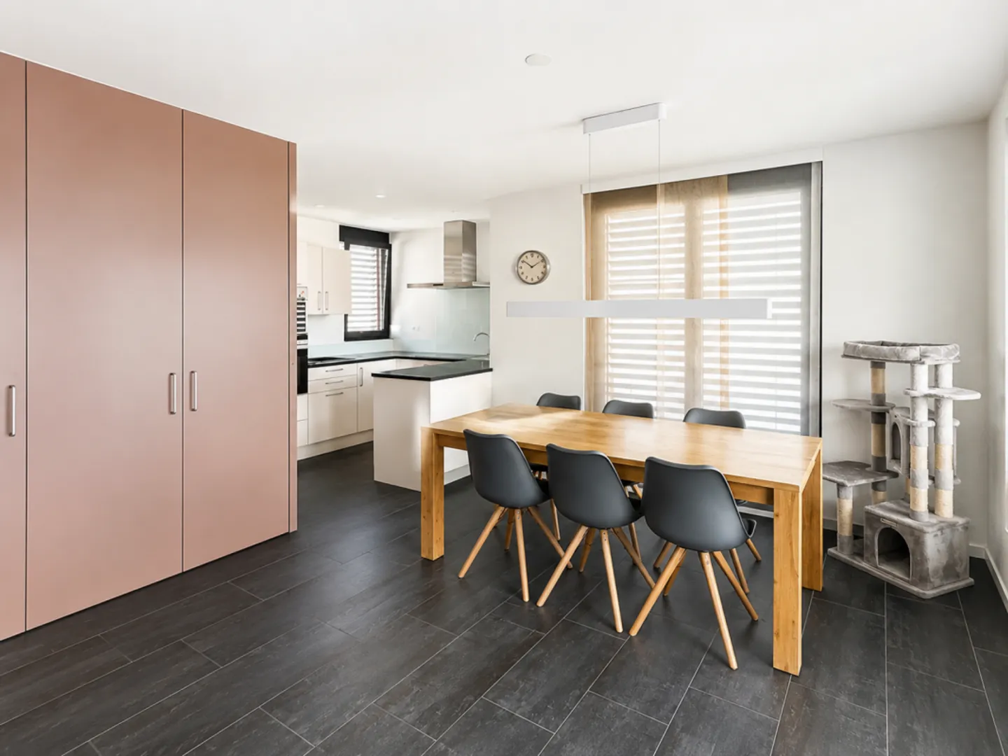 Moderne 4.5 Zimmer Gartenwohnung an zentraler Lage in Widnau - Photo 7 sur 13