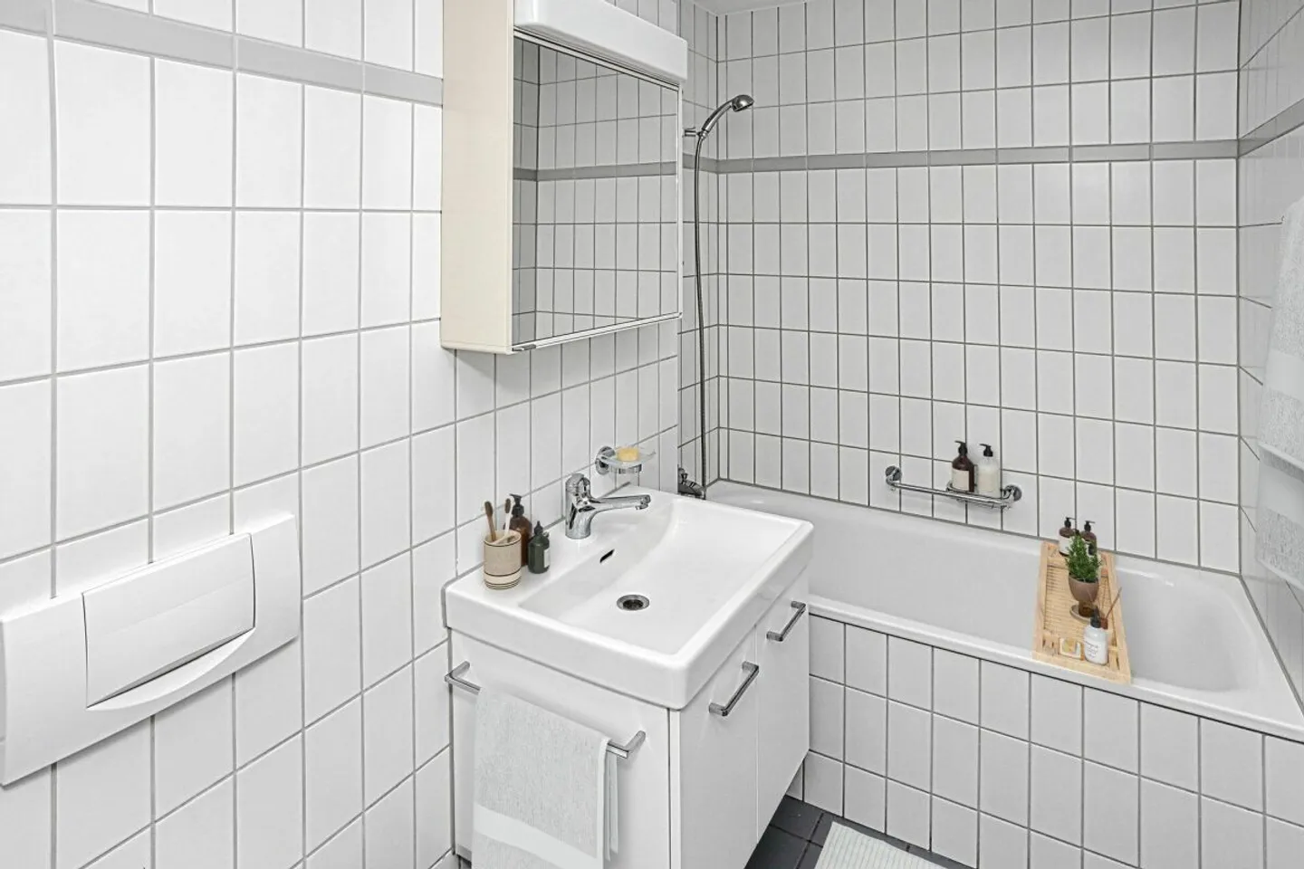 Appartement spacieux de 4,5 pièces au cœur de Bad Zurzach - Photo 3 sur 7